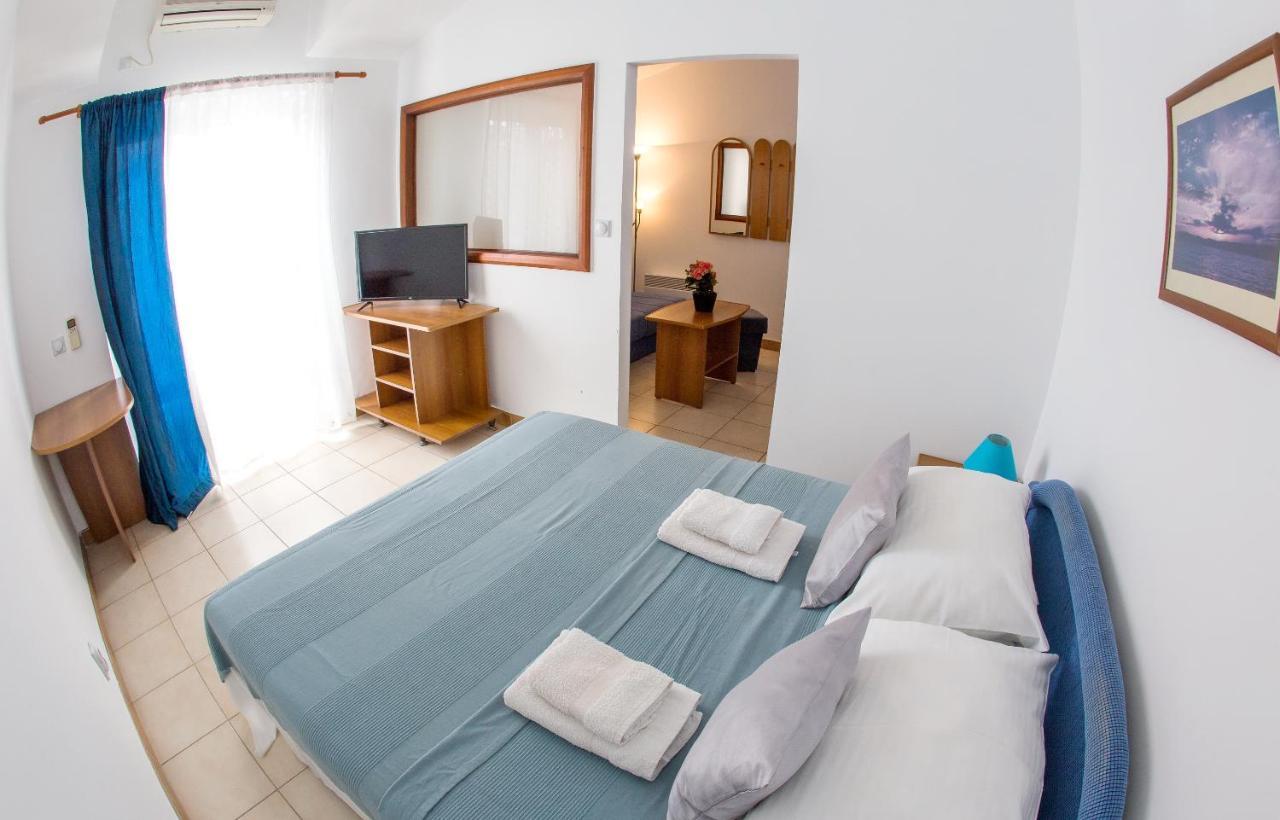 & Nikolic Guest house
